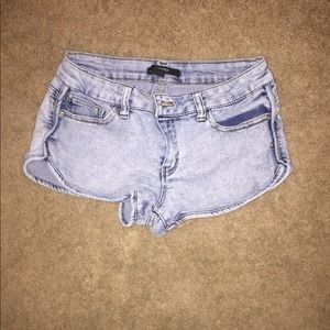 Stretchy acid wash shorts size small
