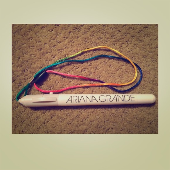 CURRENTLY ON HOLD!!! Ariana Grande glow stick 💖✨ - Picture 1 of 4
