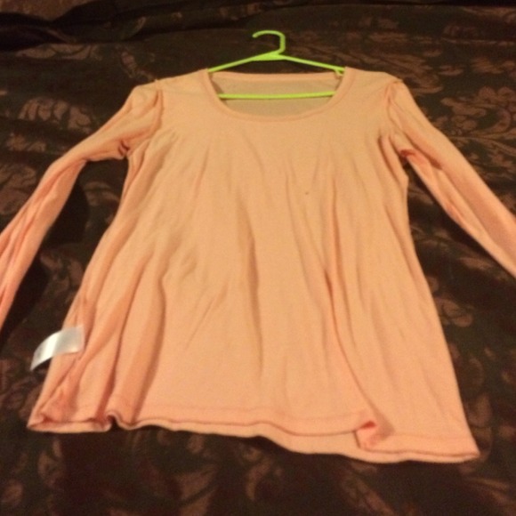 Maurice's shirt