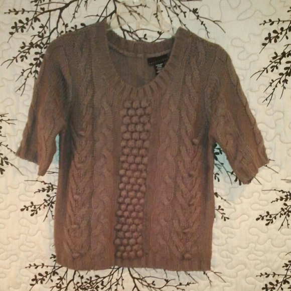 Cable Knit Crew Neck Sweater with zipper Detail