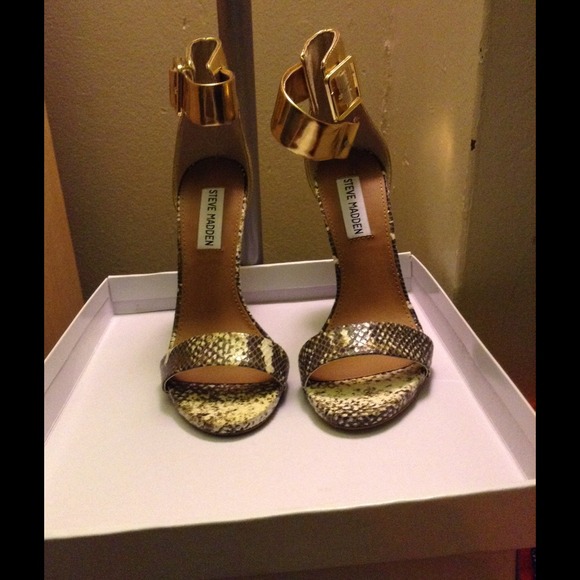 Marlene Sandals