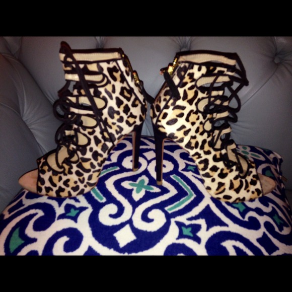 Zara Leopard Lace Up Boots