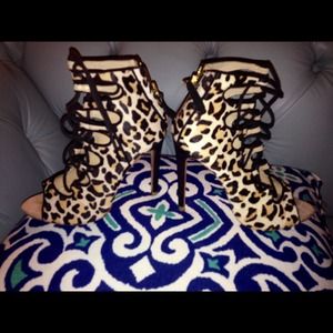 Zara Leopard Lace Up Boots