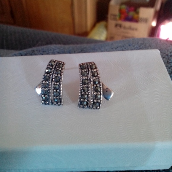 marcasite stud earrings