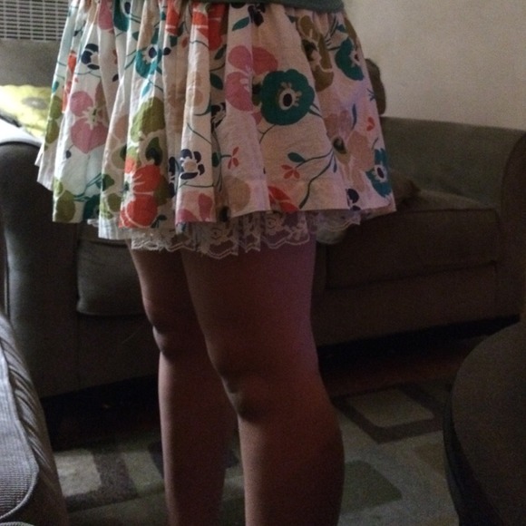 Forever 21 Dresses & Skirts - A flower skirt
