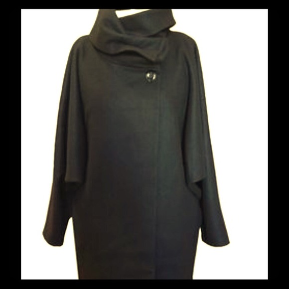 Betsey Johnson cocoon coat