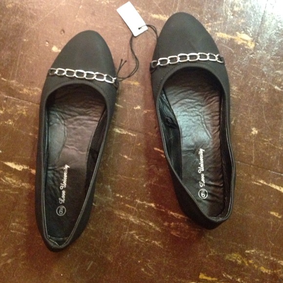 Black flats