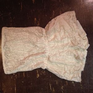 WHITE HOLLISTER ROMPER