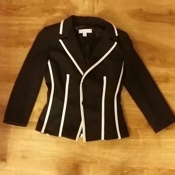 Cute navy with white piped blazer jacket