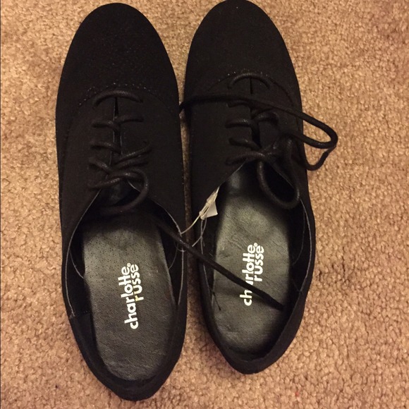 Charlotte Russell Oxford Flat