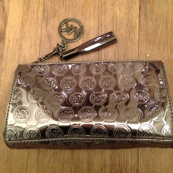 Michael Kors Accessories - Michael Kors Cosmetic Bag