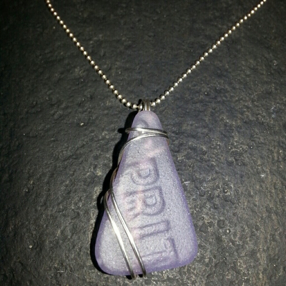 STERLING SILVER VOILET SEAGLASS NECKLACE