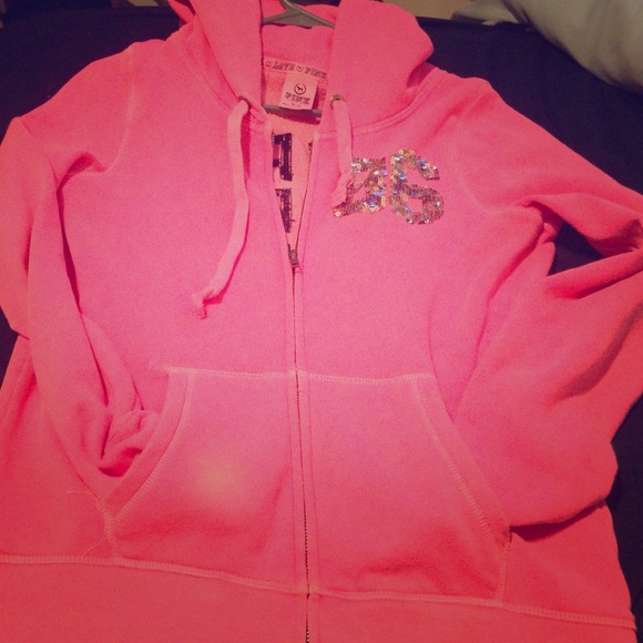 VS bling hoodie(will swap) (HOLDING )!!!