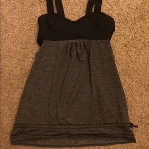 lulu lemon tank with built in bra!