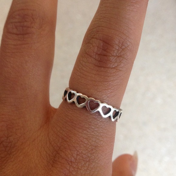 Heart james Avery ring