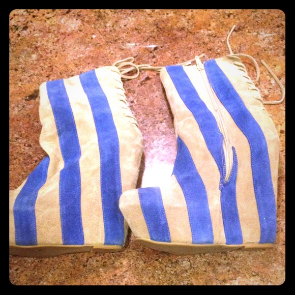 Jeffrey Campbell boots 7.5