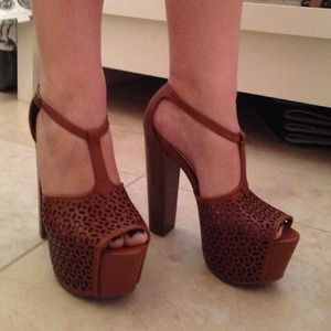 Jessica Simpson Platform