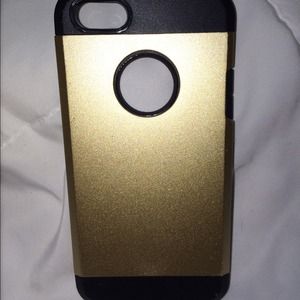 Gold &black iPhone 5/5s case!!