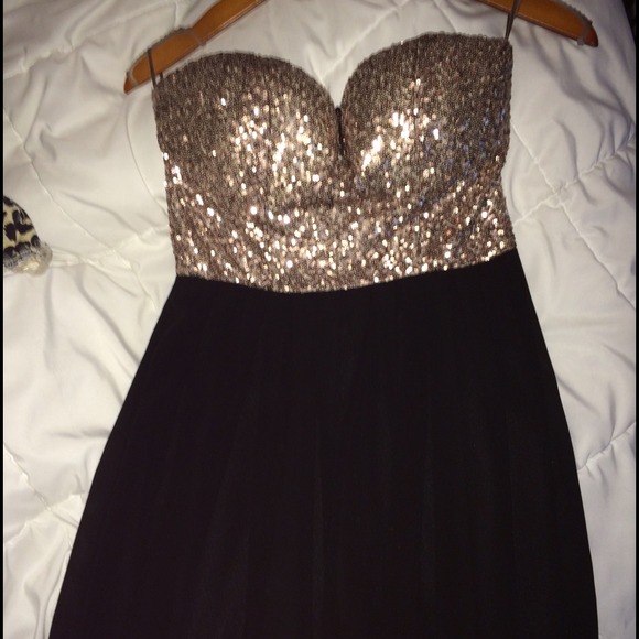 Sparkles gold and black dress