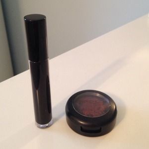 Mac lip an  shadow bundle