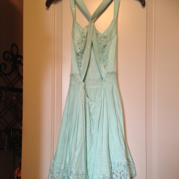Dress - Picture 2 of 2