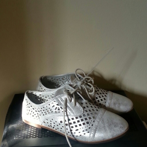 Women shoes