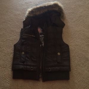 Hooded vest