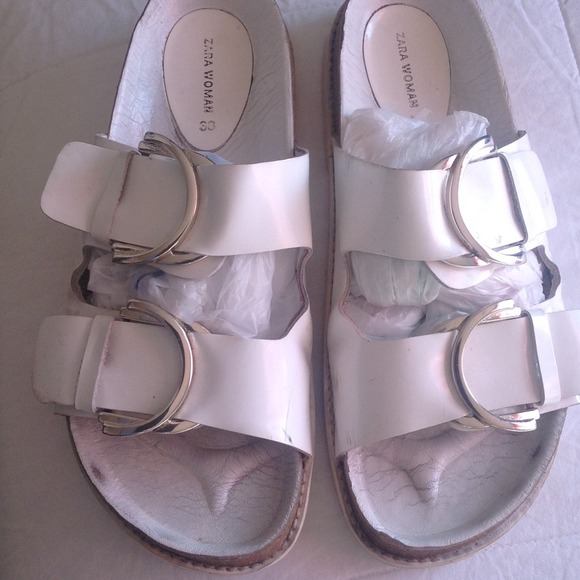 Zara Women Sandals ( trade price is$45) - Picture 2 of 4