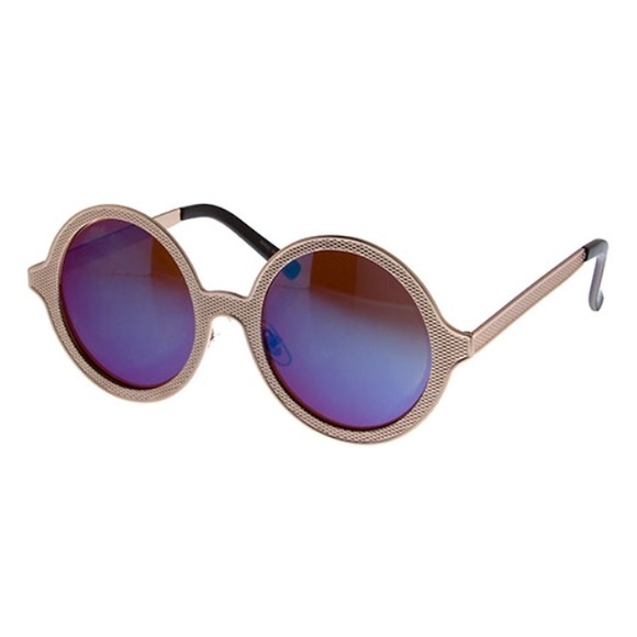 Alexa shades