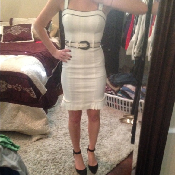 Beautiful white Bebe dress