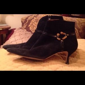 Vince Camuto SMOKING Hot Boots!!