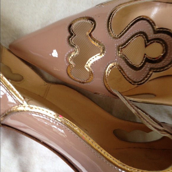 SOLD! HP 1/21! Amazing Louboutins - Picture 3 of 3