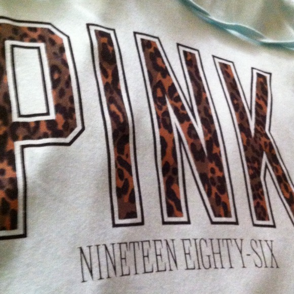 Victorias Secret Pink Boyfriend Pullover - Picture 2 of 2