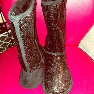 All over sequin boot