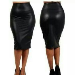 Pu leather pencil skirt!!!