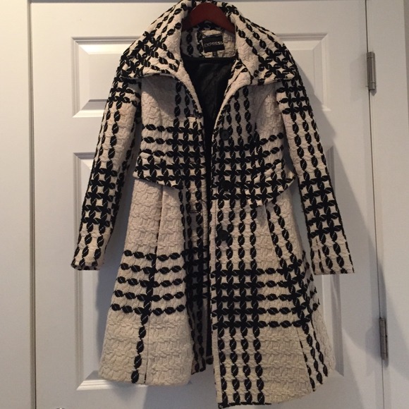 Beautiful trench coat!