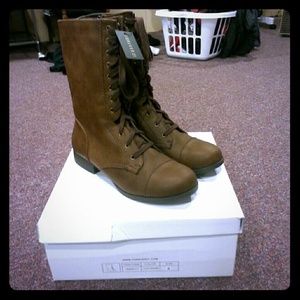 💖 FINAL: Brown combat boots