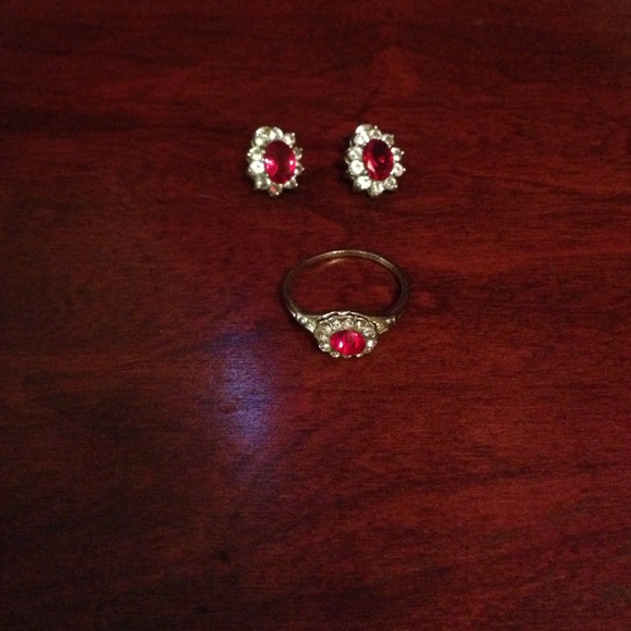 Earrings and ring set