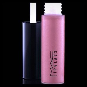 SOLD...💋MAC LIPGLASS 💄