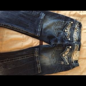 Size 29 miss me jeans!!!
