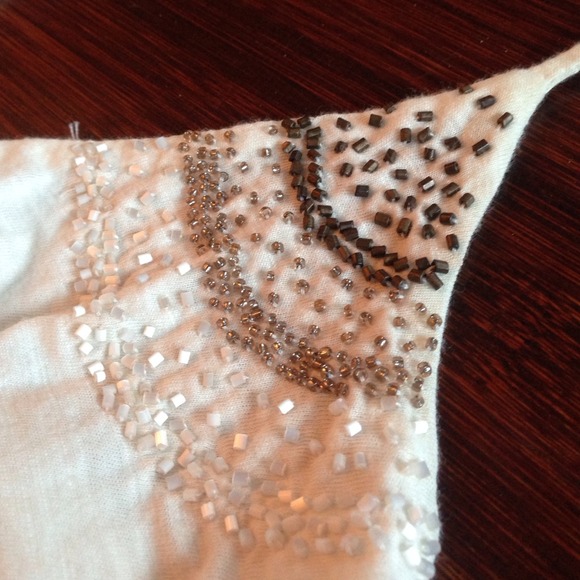 2xHP 1/31 & 2/21! AE Ruffled Beaded Dress - Picture 3 of 4