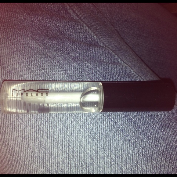 Sold......💋MAC LIPGLASS 💄 - Picture 3 of 4