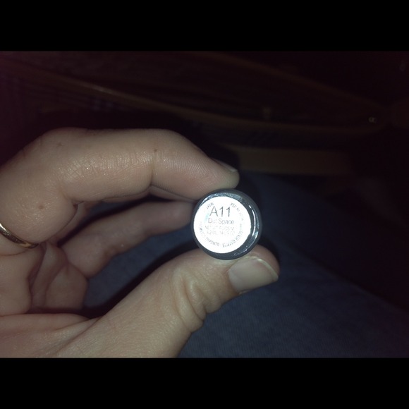 Sold......💋MAC LIPGLASS 💄 - Picture 4 of 4