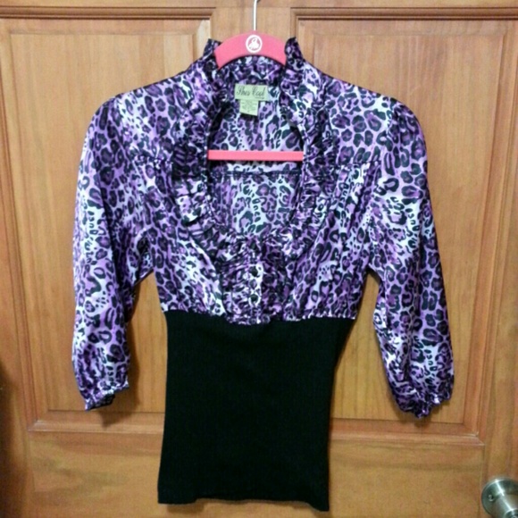 Violet leopard ruffled top.