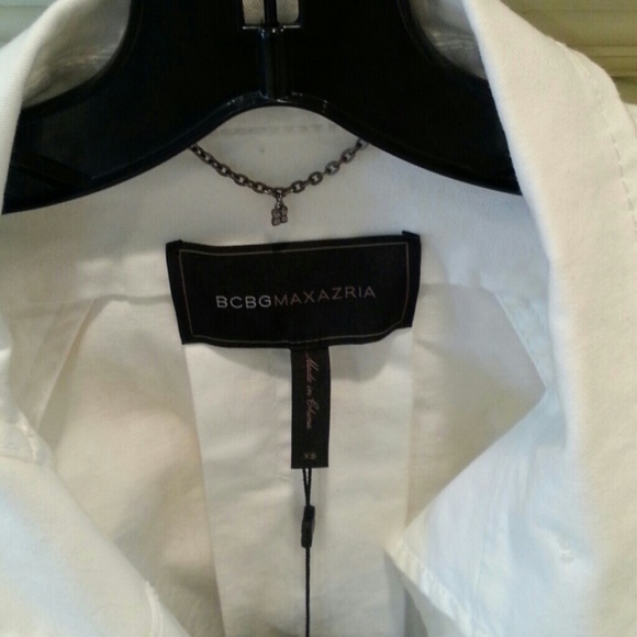 BCBGMaxazria - Picture 3 of 4