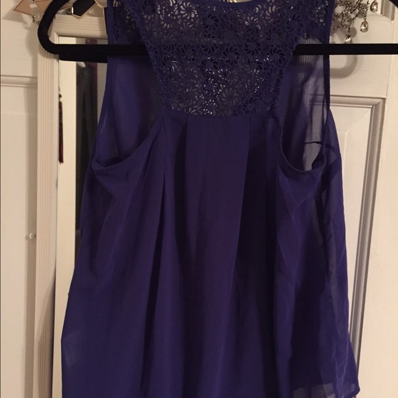 High low blue/purple top - Picture 2 of 2