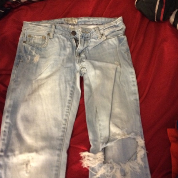 Light wash ripped jeans