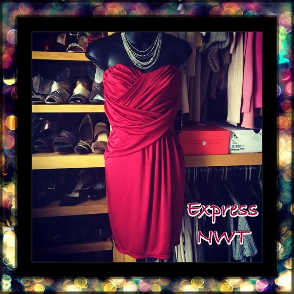 Express Dresses & Skirts - 1113) Express NWT $79.90 ruby red strapless dress