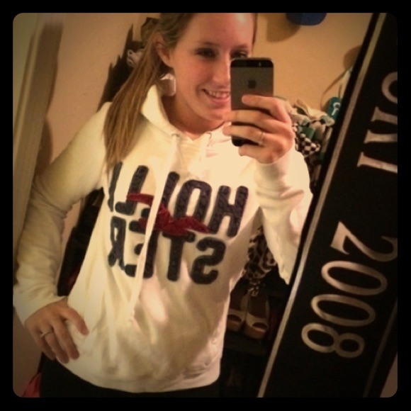 Hollister Hoodie - Picture 1 of 3
