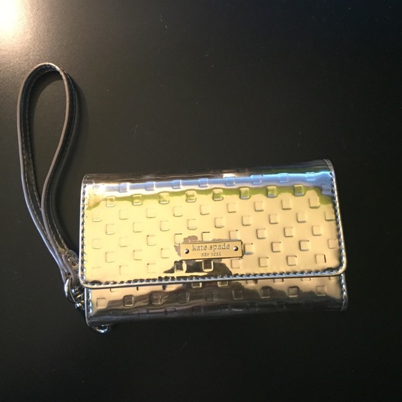 Kate Spade iPhone 5 wristlet case - Picture 2 of 4